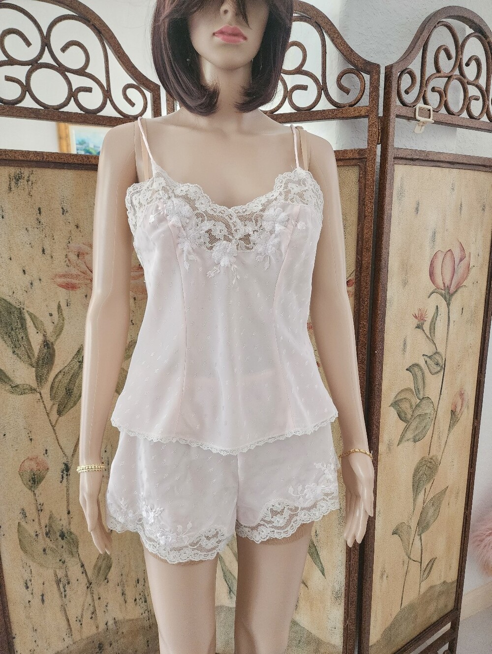 SARA BETH | Short And Tank Top Set